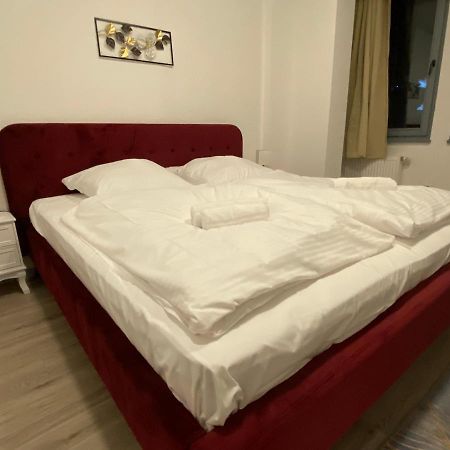 Urbansuites - Modern & Zentral In Der City - Dein Zuhause In Stuttgart Kültér fotó